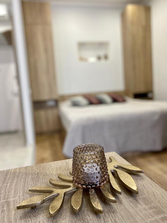 Homelike Apartment リヴィウ エクステリア 写真
